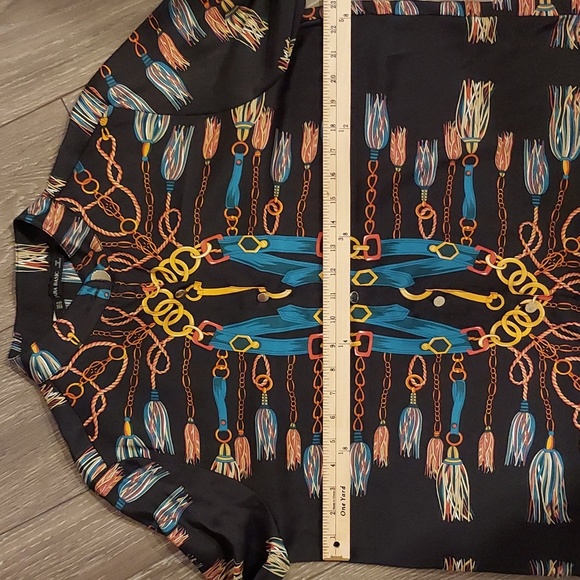 Zara size XL  silk chain print button up - Picture 13 of 15